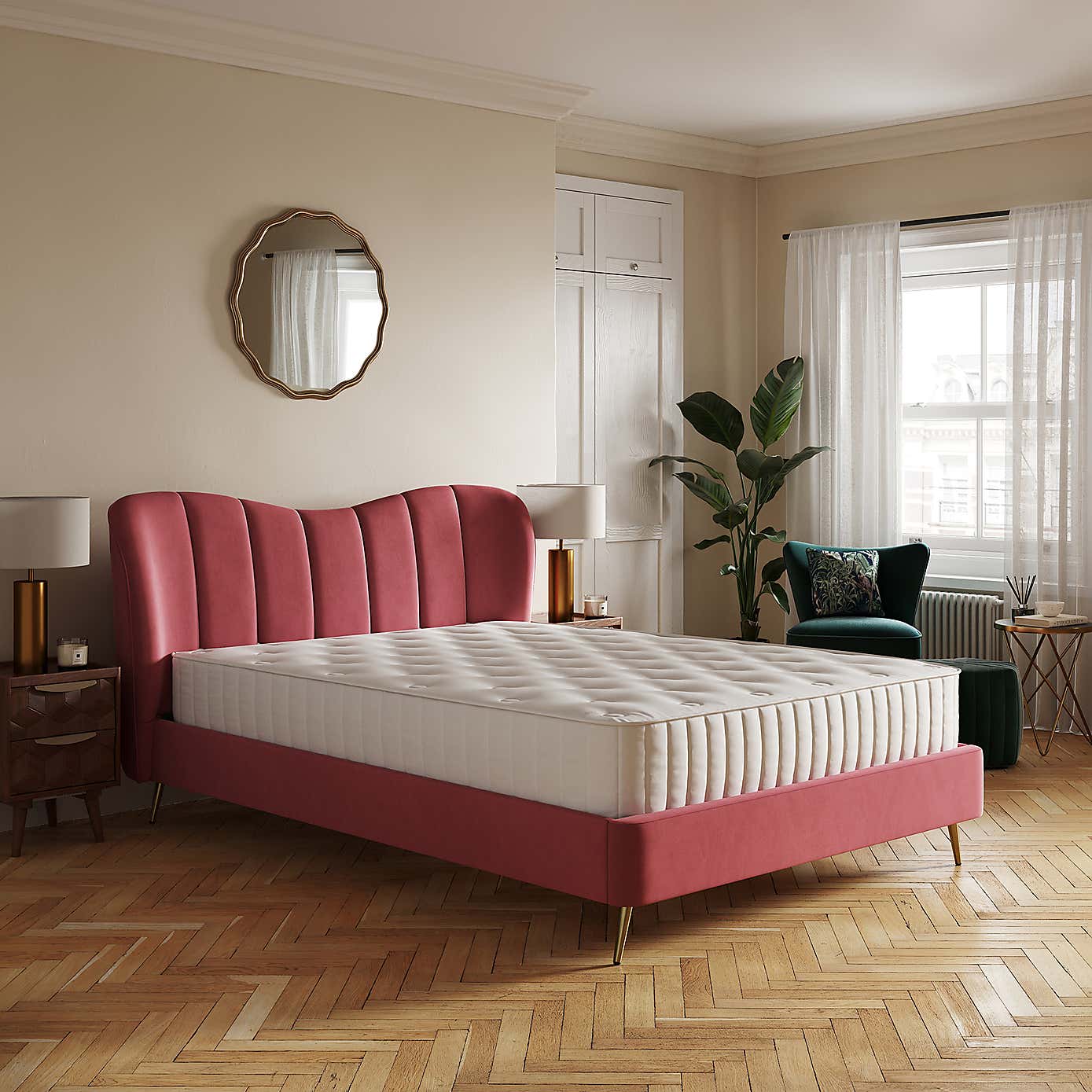 Curve Pleated Velvet Bed