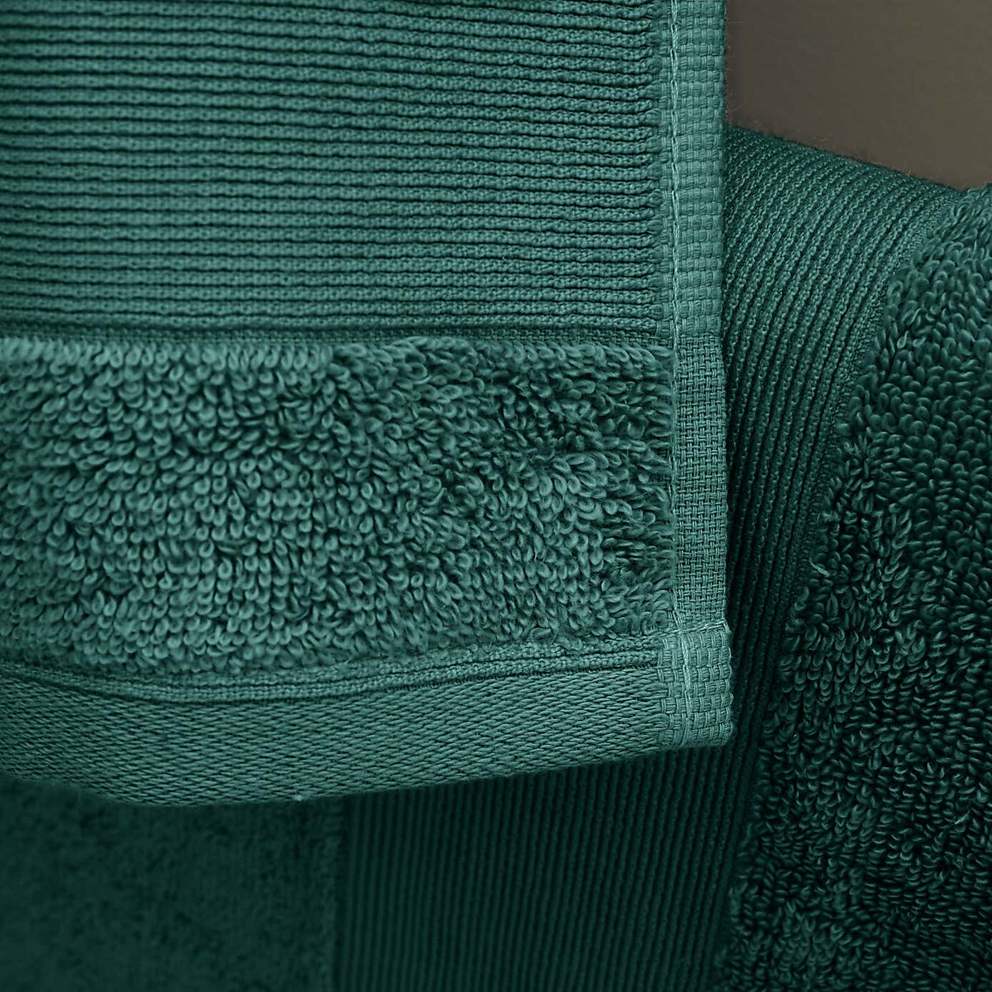 Catherine Lansfield Anti Bacterial Towel