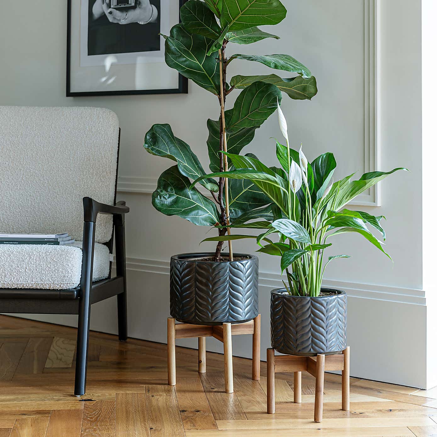 Aspen Chevron Ceramic Plant Pot with Stand