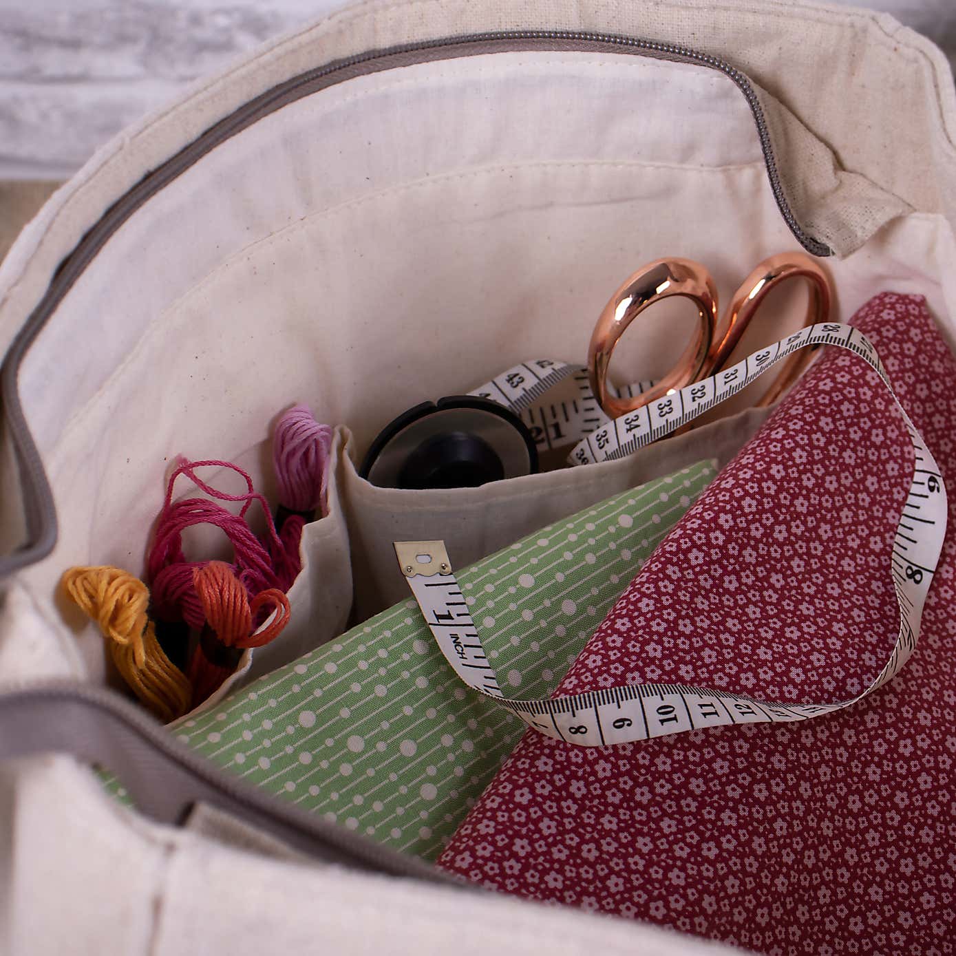 Hobby Gift Applique Bee Craft Bag