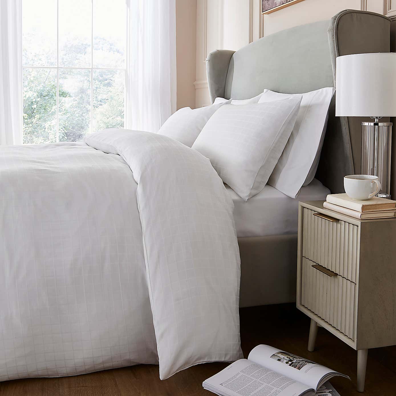 Hotel 200 Thread Count Check Duvet Cover & Pillowcase Set