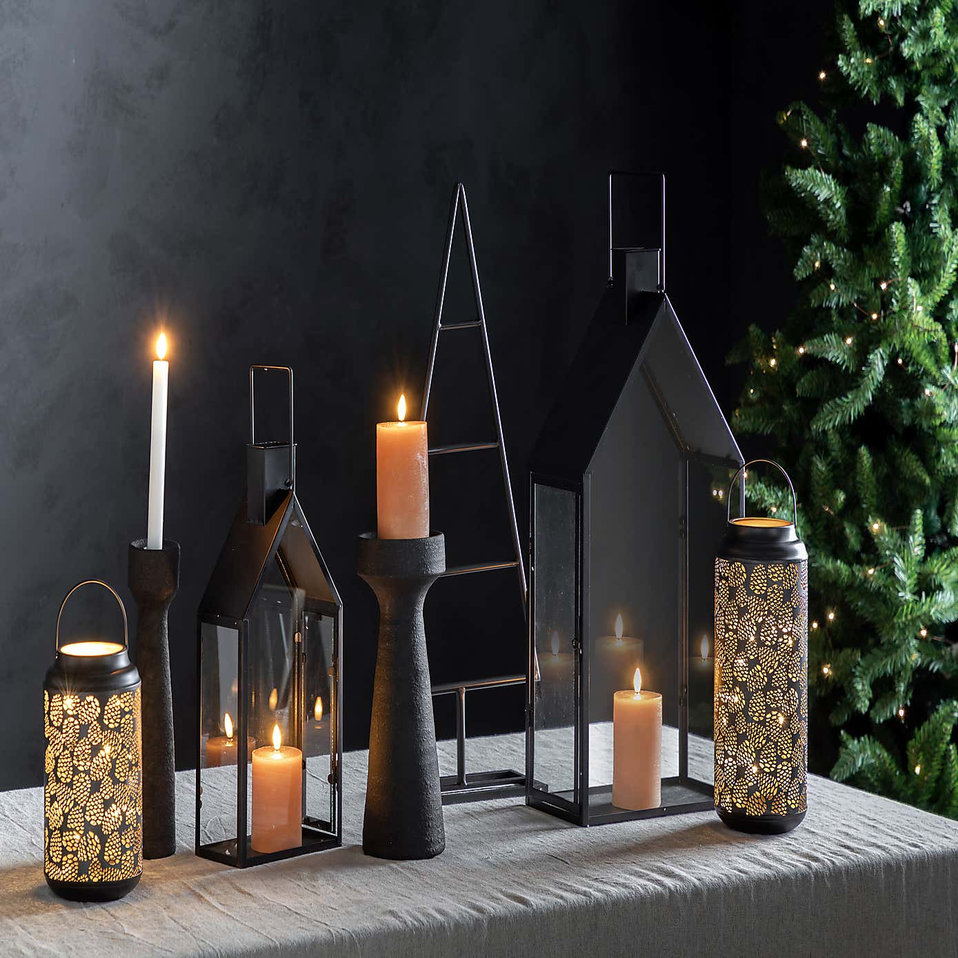 Set of 2 Elio Candlestick Holders