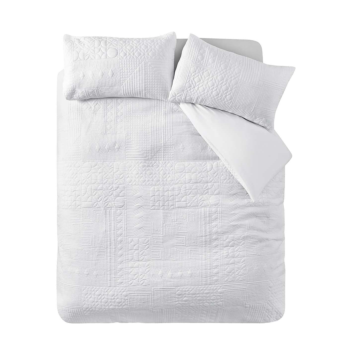 Catherine Lansfield Folkstone Geo Duvet Cover & Pillowcase Set