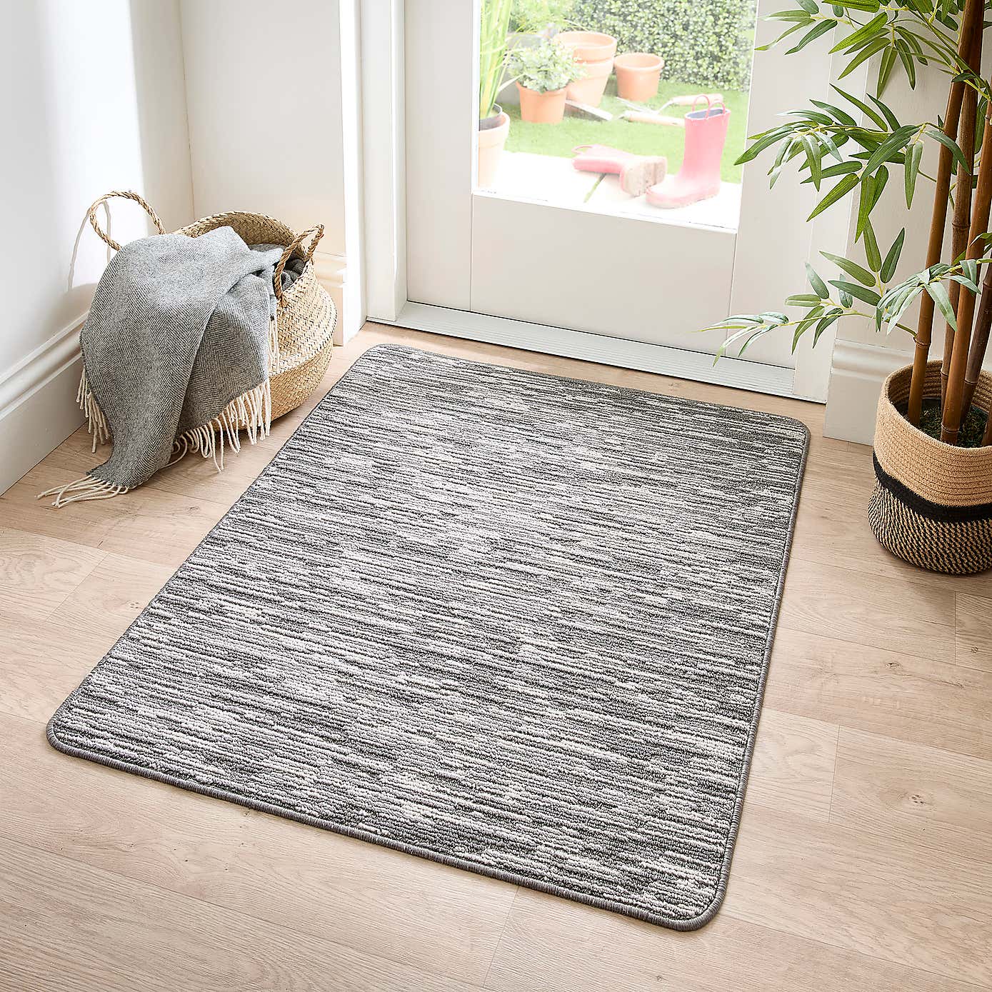 Marvel Broken Stripe Hard-wearing Washable Utility Mat