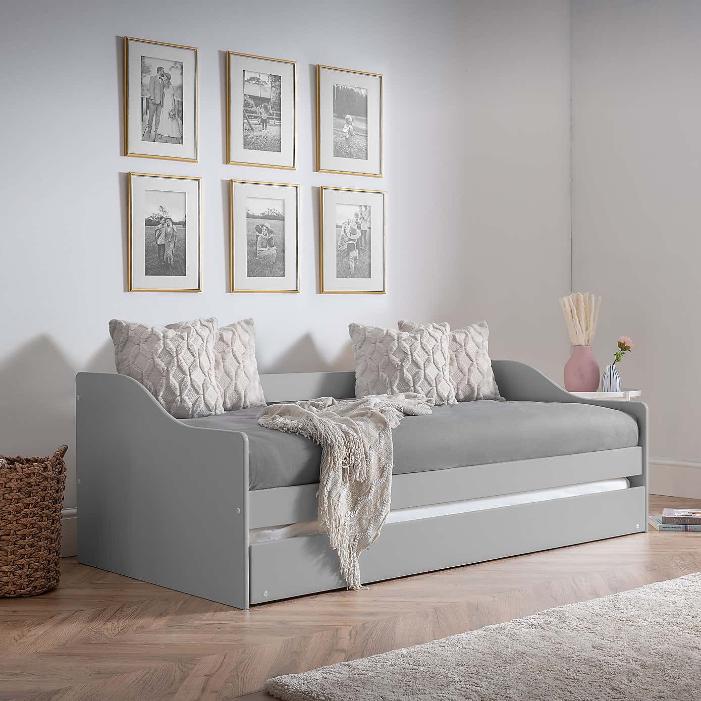 Elba Daybed