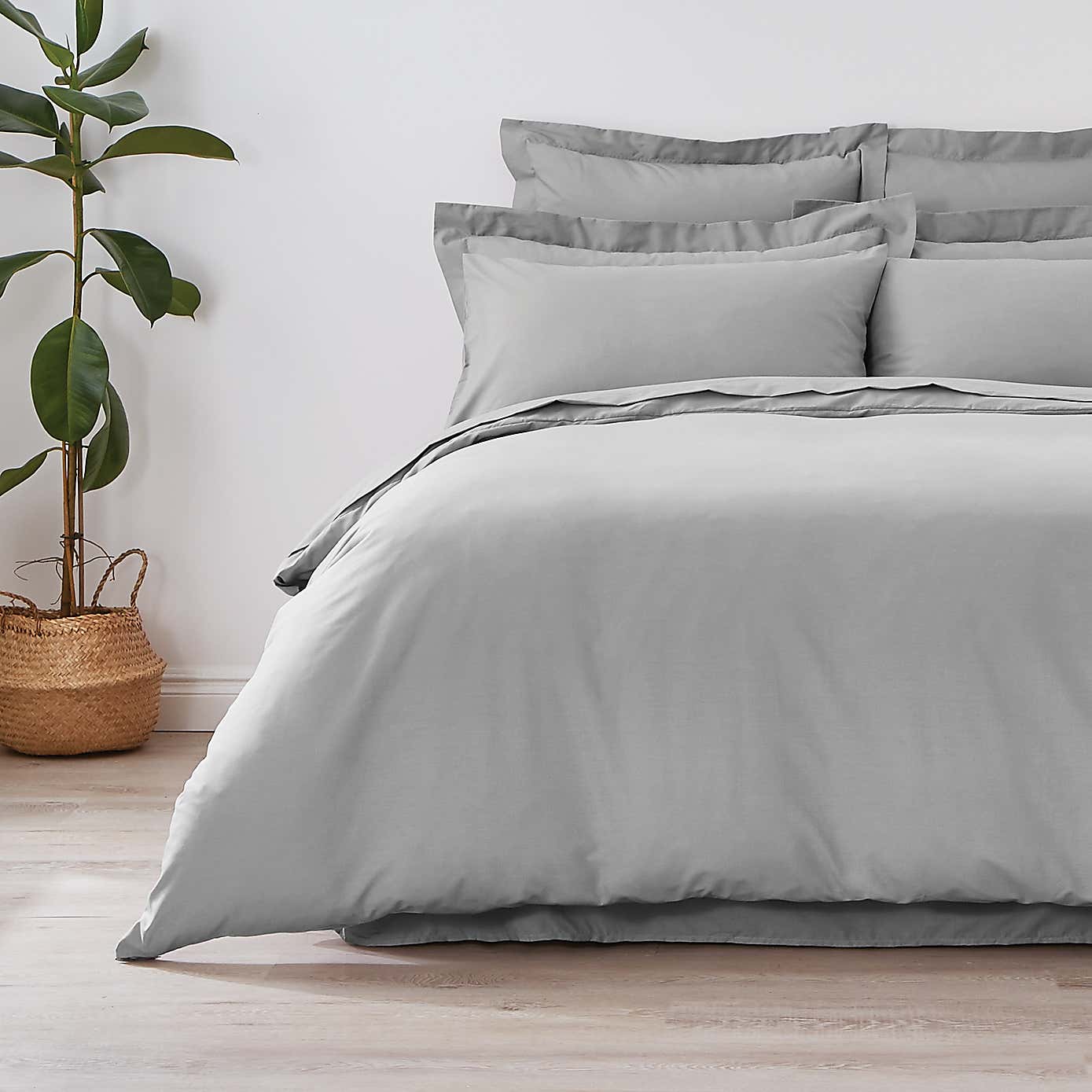 Non Iron Plain Dye Duvet Cover