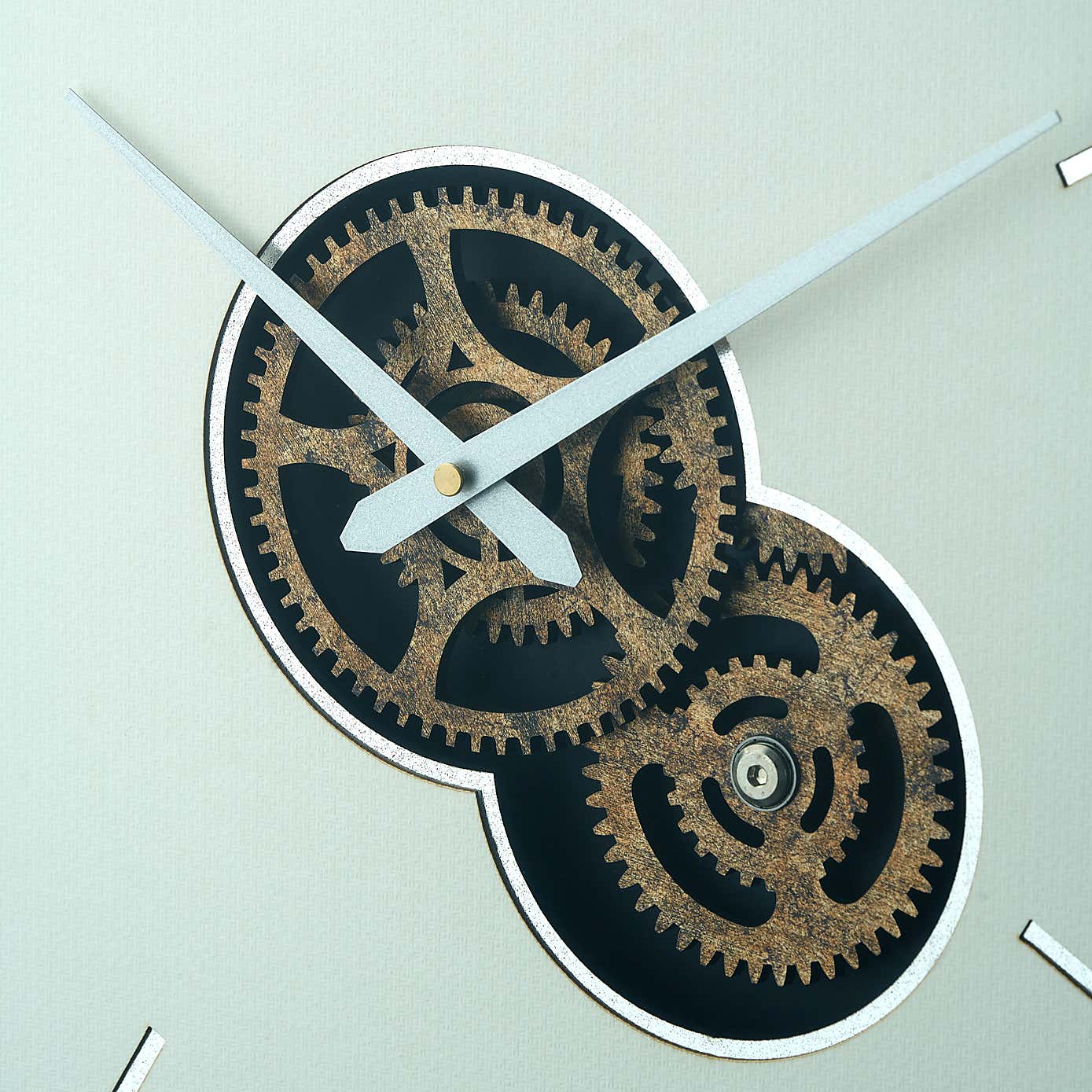 Central Metal Cog Wall Clock