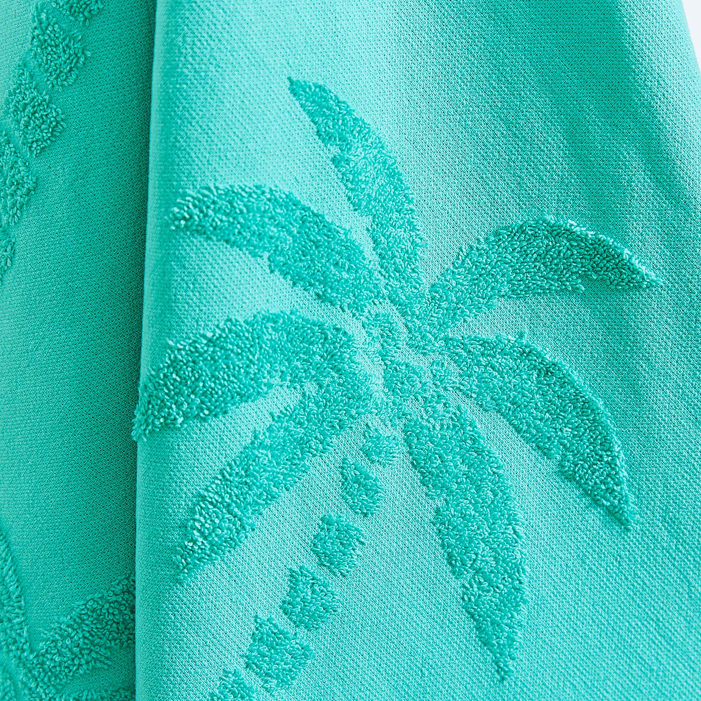 Palm Tree Tufted Cotton Beach Towel