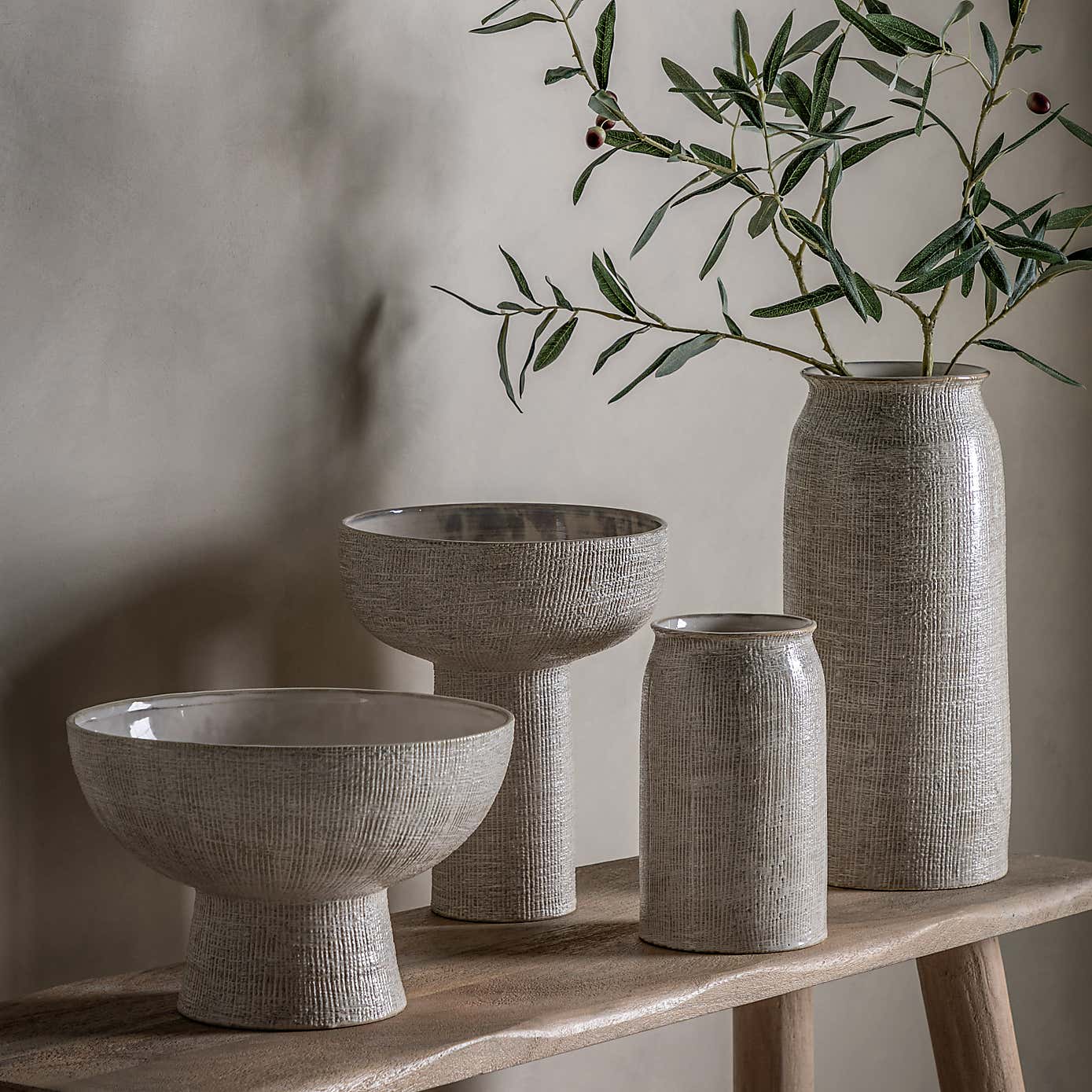 Nyla Stoneware Milk Vase