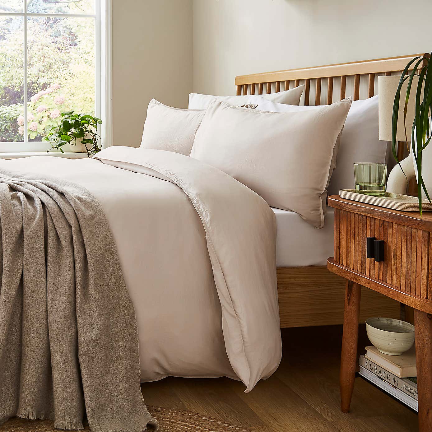 Super Soft Washed Microfibre Plain Duvet Cover and Pillowcase Set