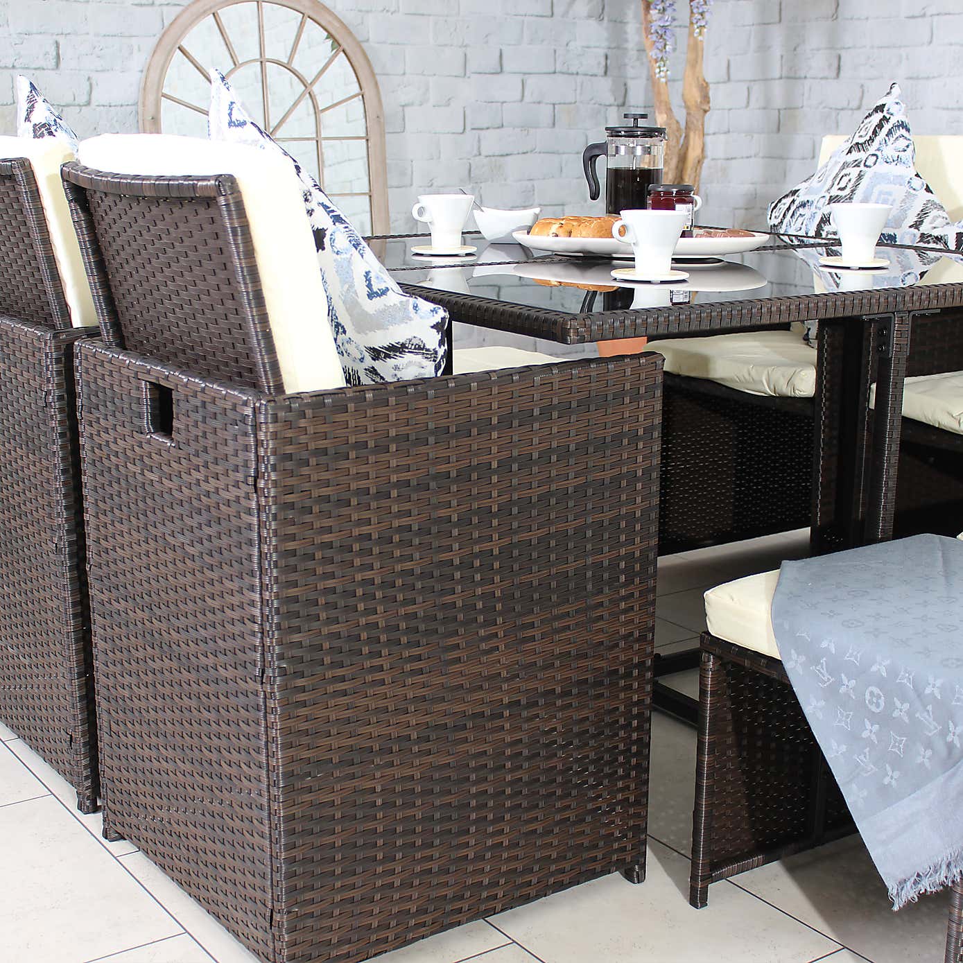 Cannes 8 Seater Brown Cube Set