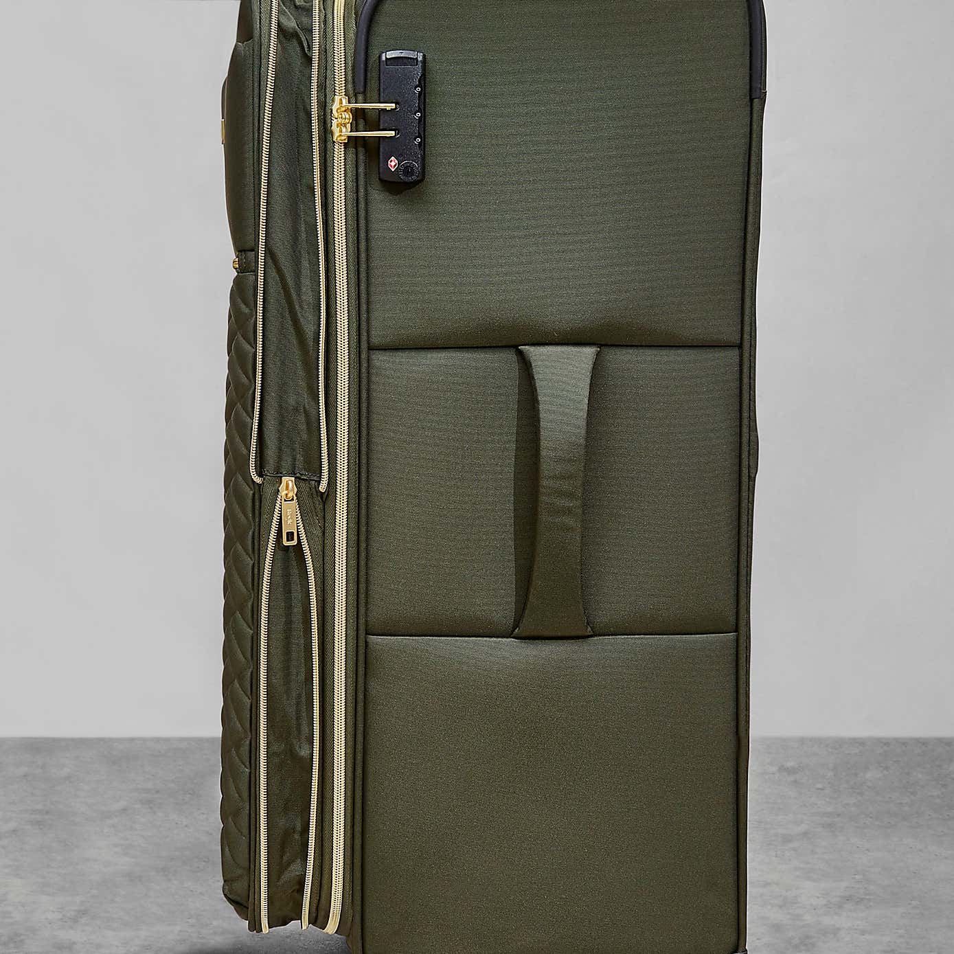 Rock Luggage Sloane Suitcase