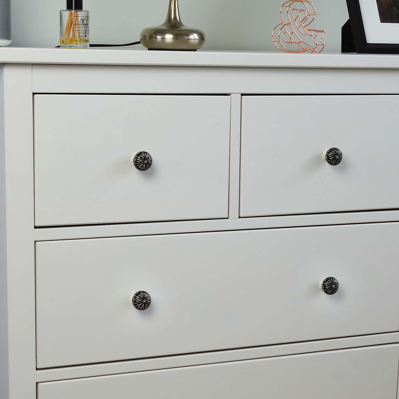 Pack of 6 Nicola Spring Resin Drawer Knobs