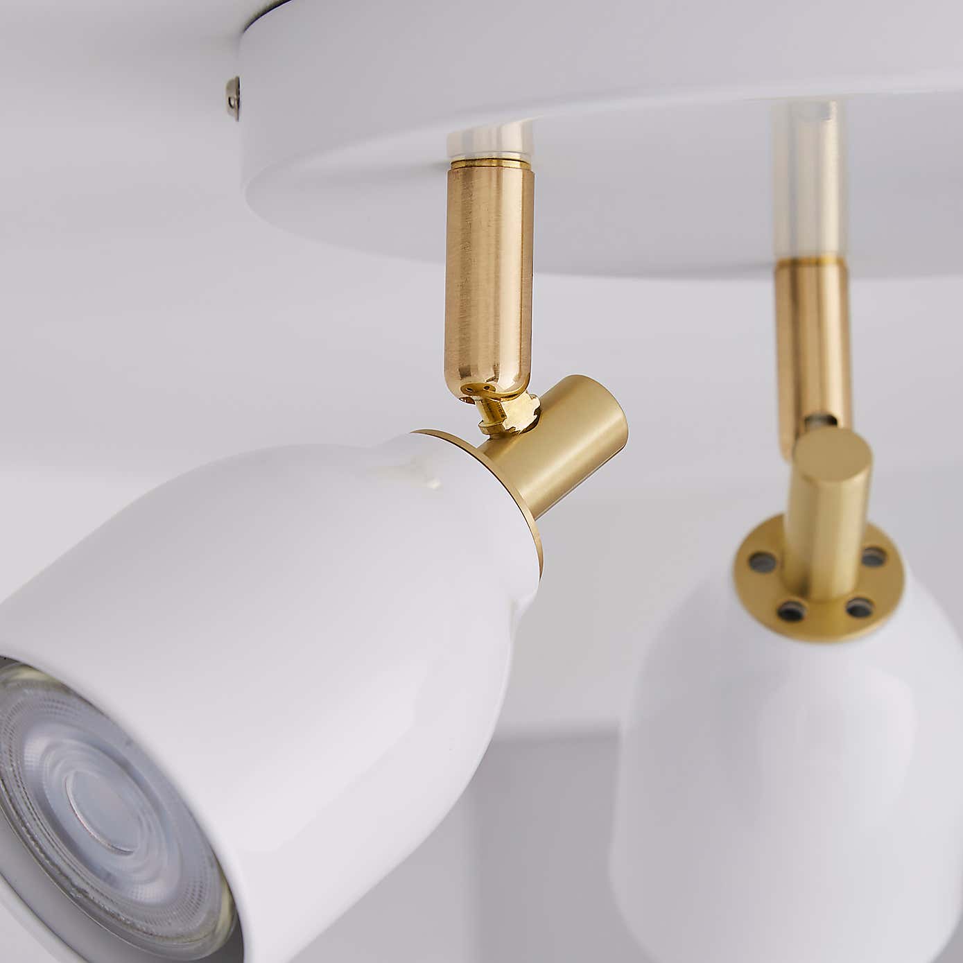 Clio 3 Light White Spotlight