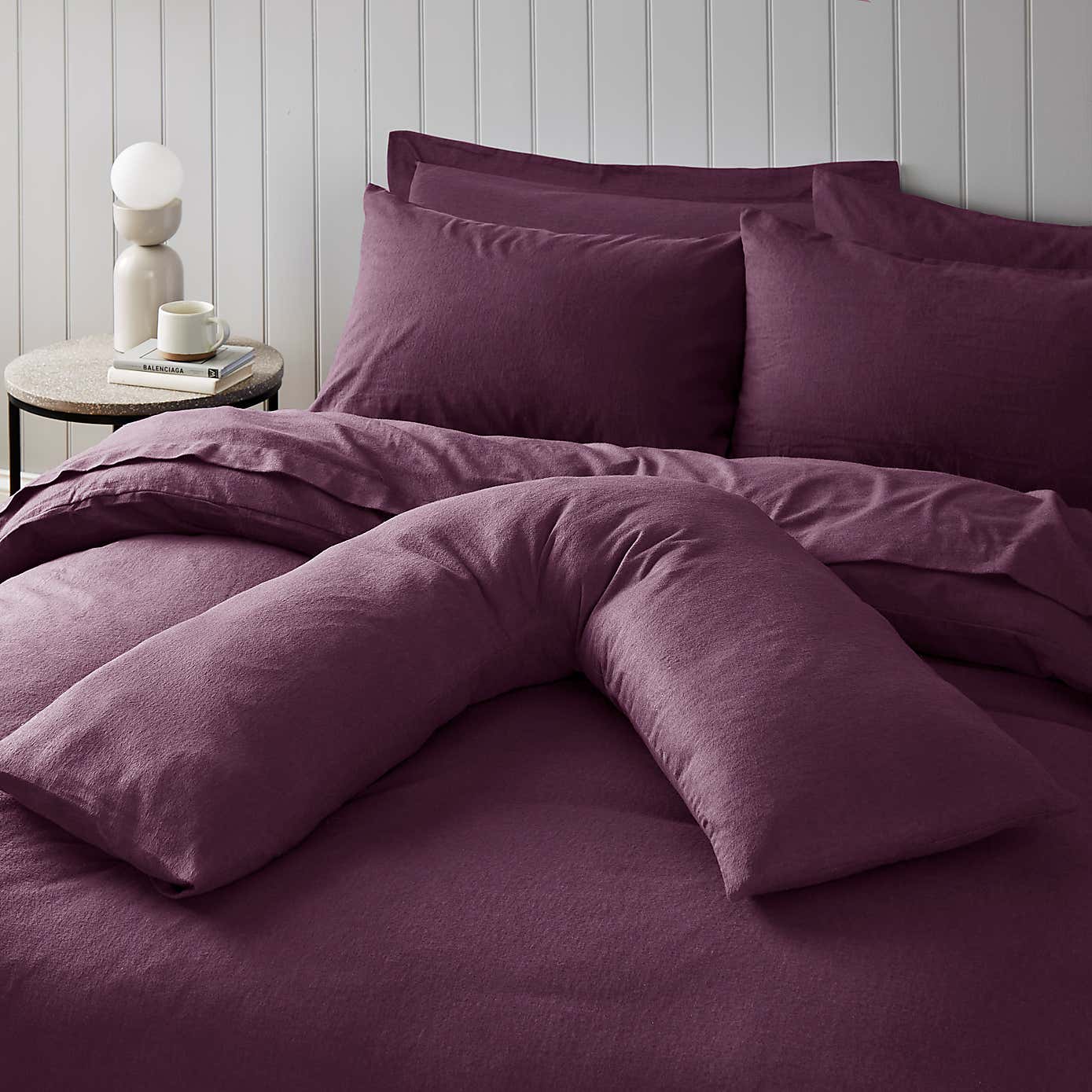 Soft & Cosy Brushed Cotton V-Shape Pillowcase