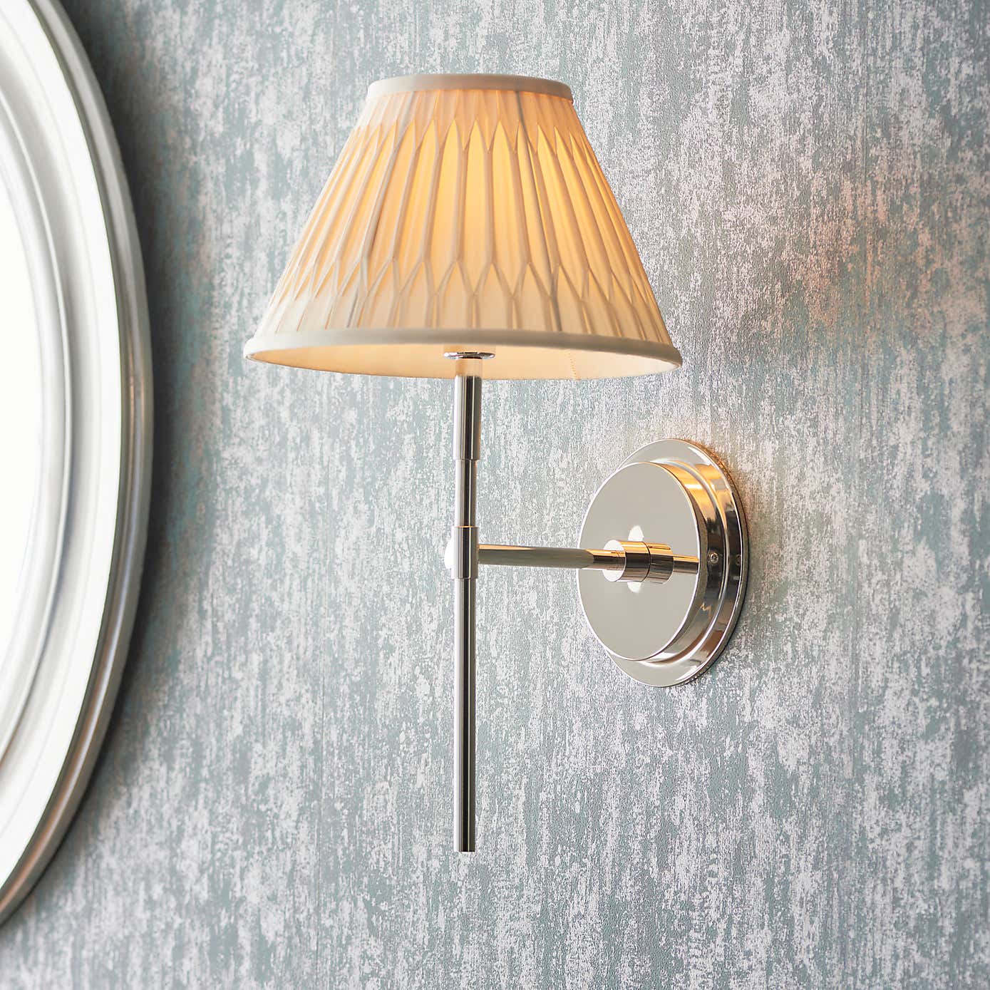 Vogue Holden Wall Light Fitting