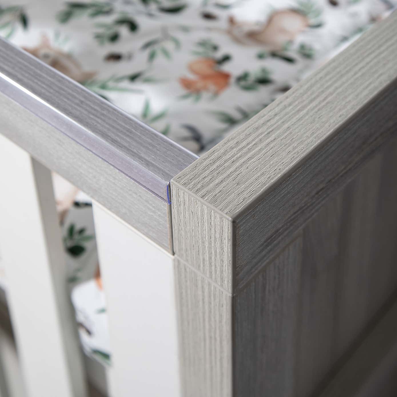 Tutti Bambini Modena 3 in 1 Cot bed