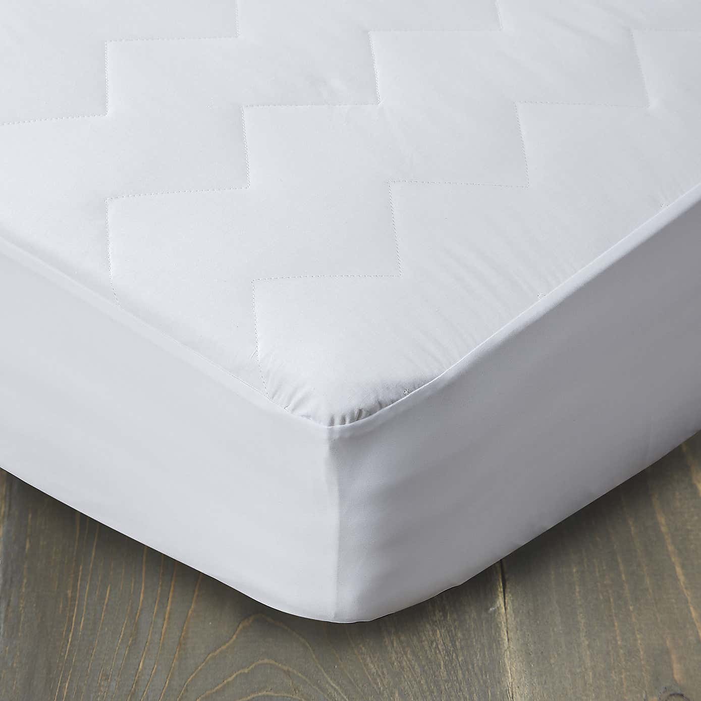 Fogarty Forever Fresh Antibacterial Mattress Protector