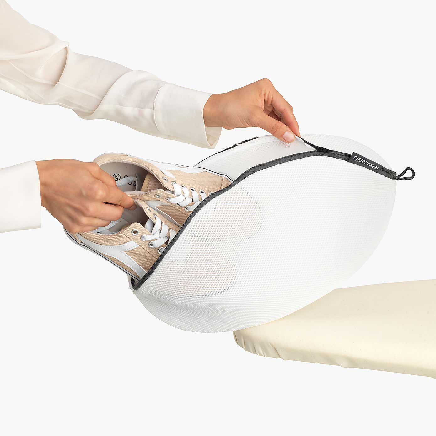 Brabantia Sneakers Wash Bag