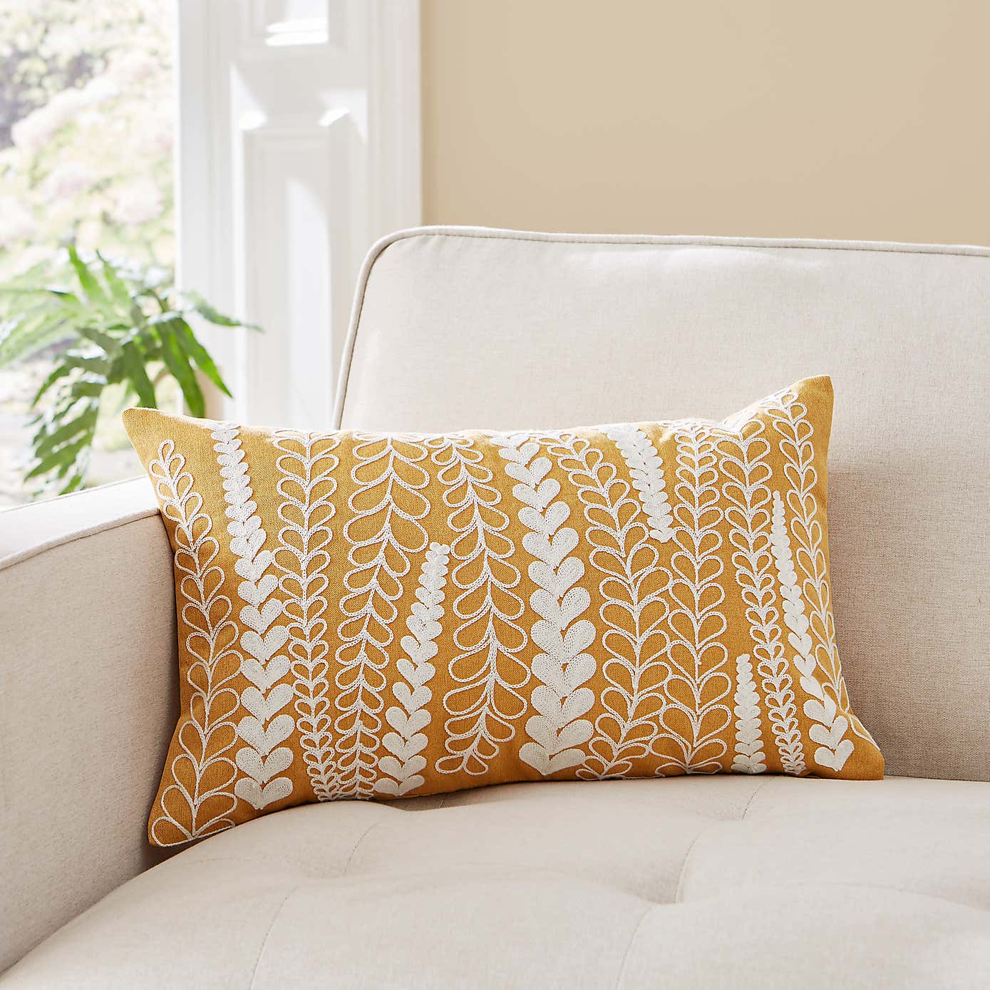 Trailing Floral Cushion