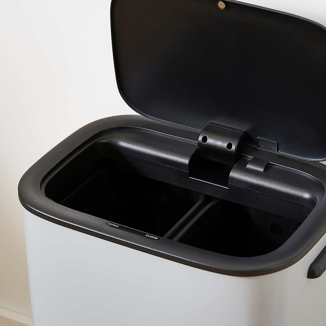 Recycling 18L Sensor Bin With Feet