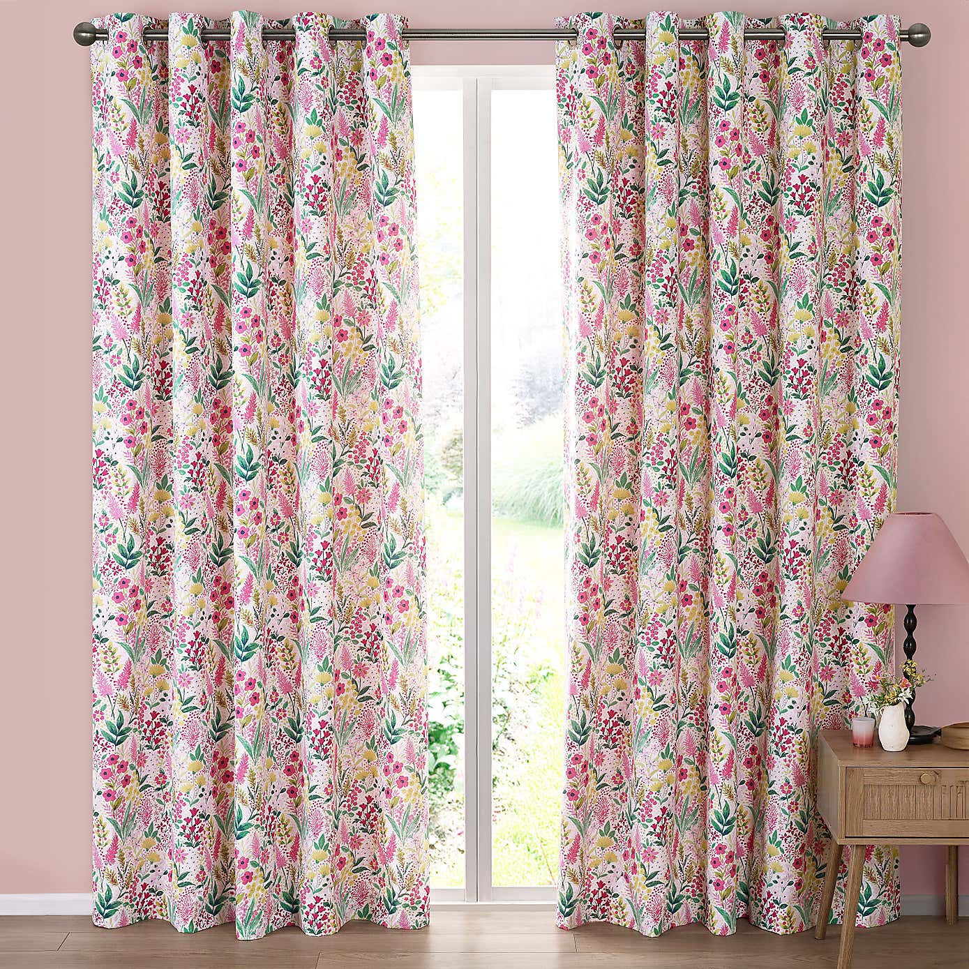 Catherine Lansfield Tilly Floral Reversible Eyelet Curtains
