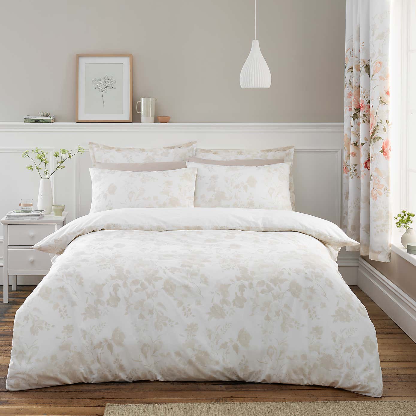 Evelyn Rose Coral Duvet Cover and Pillowcase Set