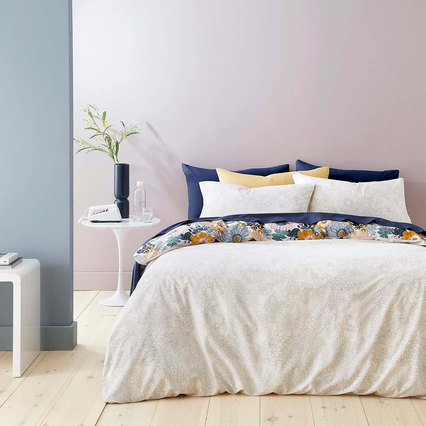 Genka Reversible Duvet Cover and Pillowcase Set