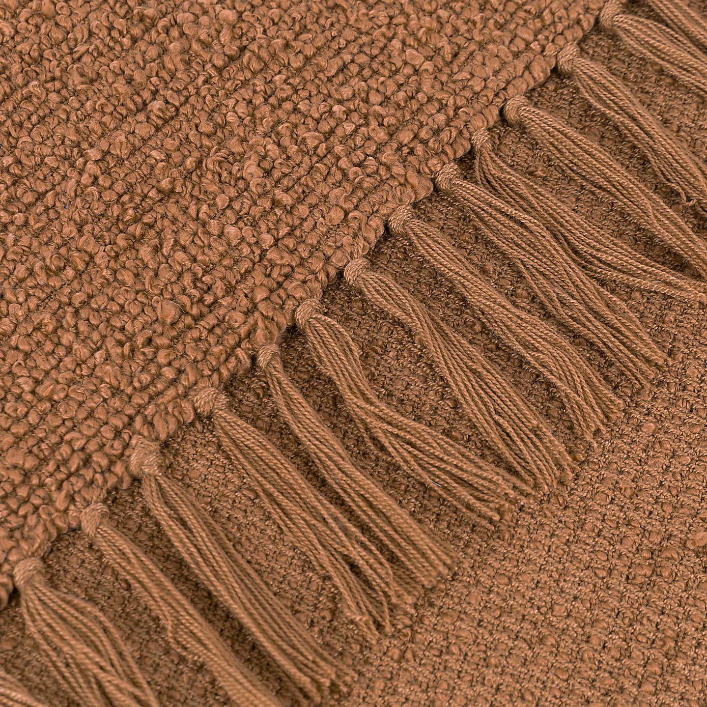 Candar Cosy Woven Tassel Throw