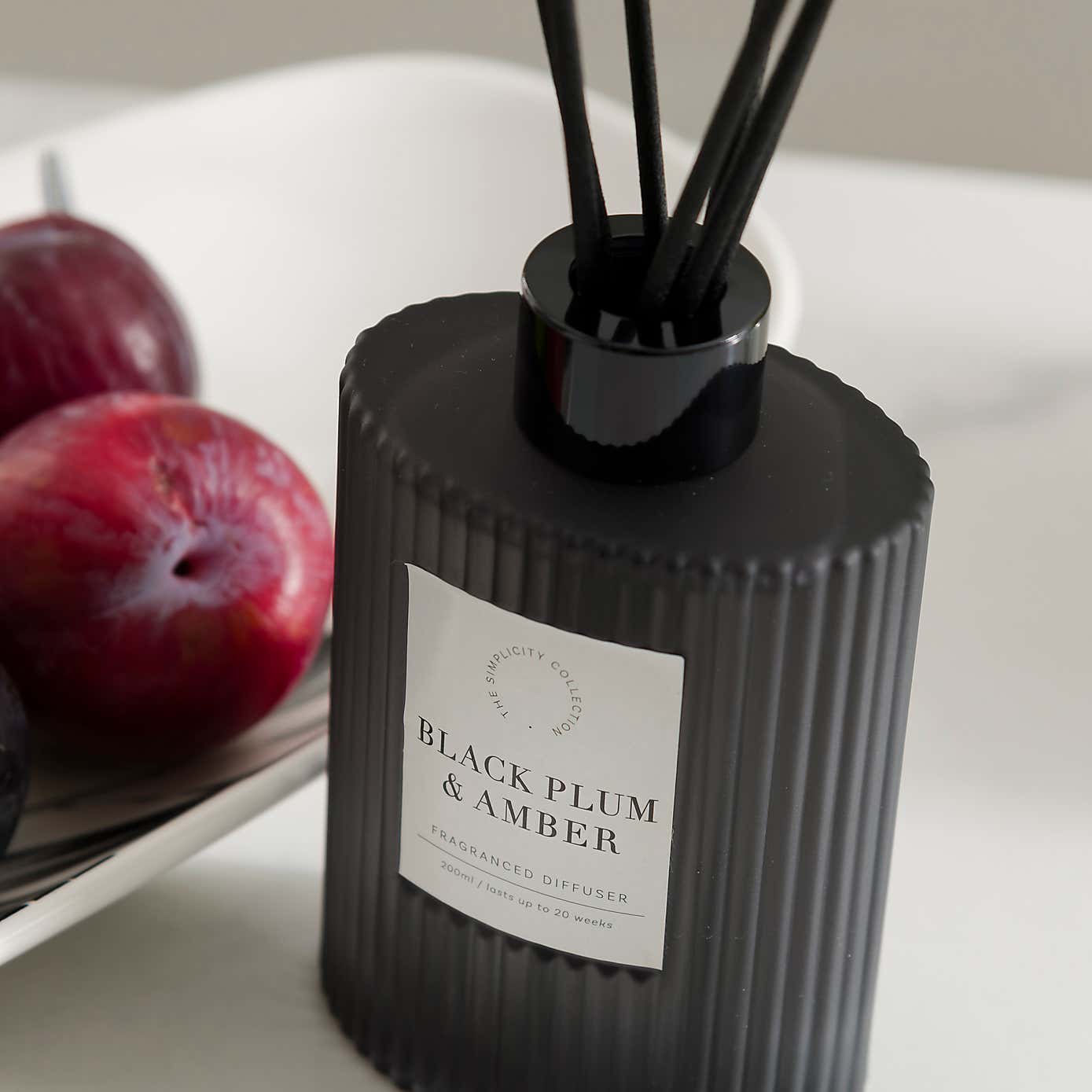 Plum and Patchouli Ribbed Diffuser