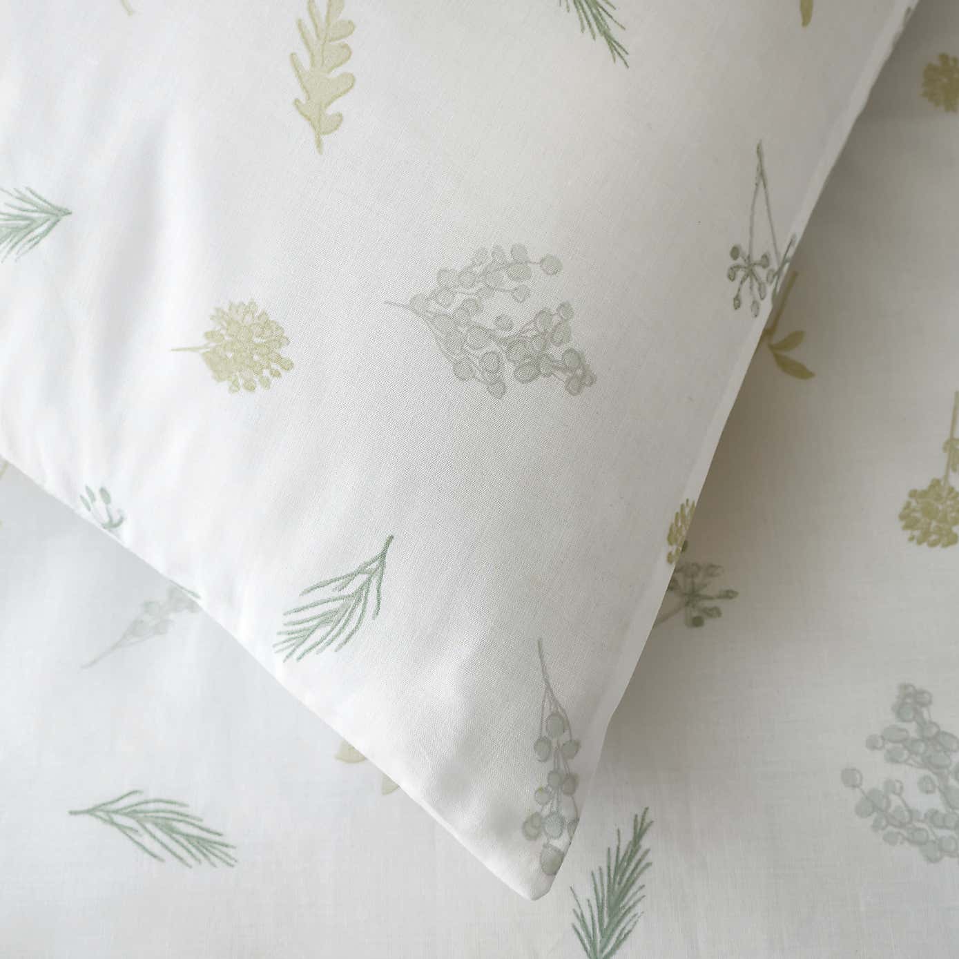 Floral Shadows 100% Cotton Duvet Cover and Pillowcase Set