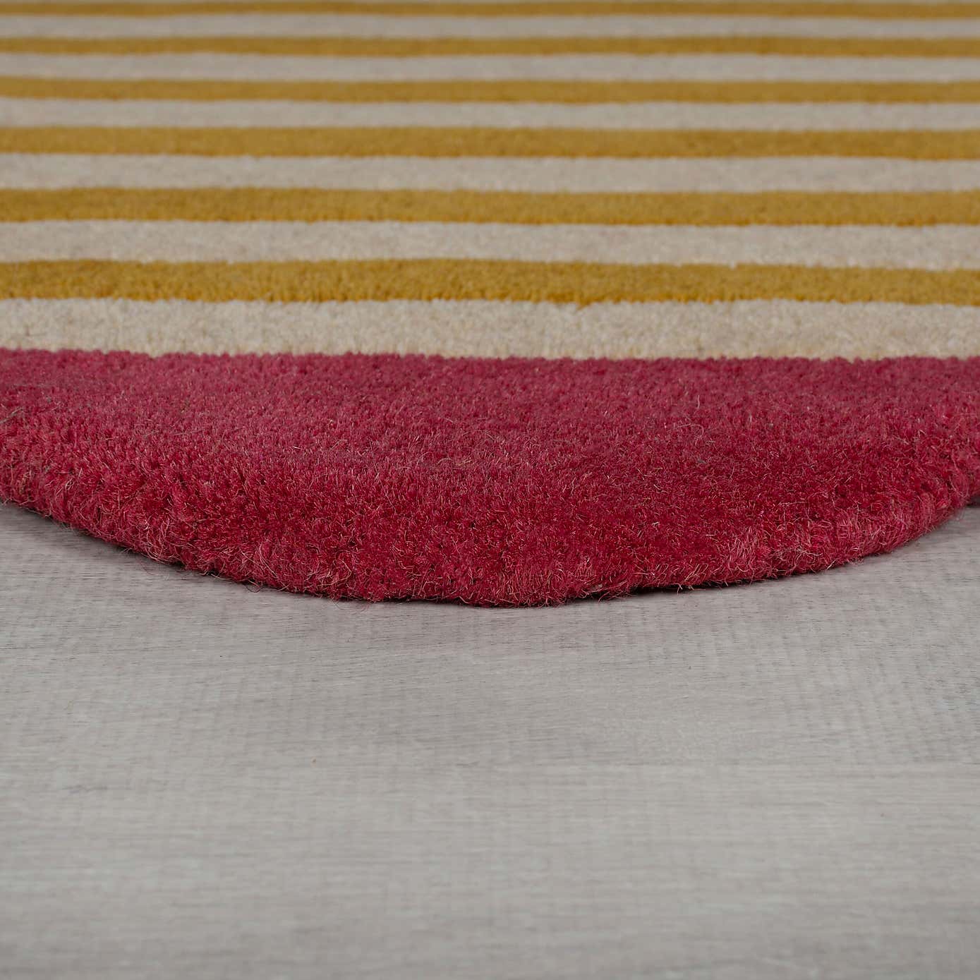 Milo Scallop Yellow Wool Rug
