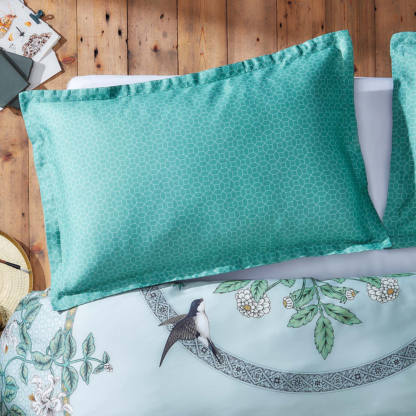 Garden Birds Sage Oxford Pillowcase