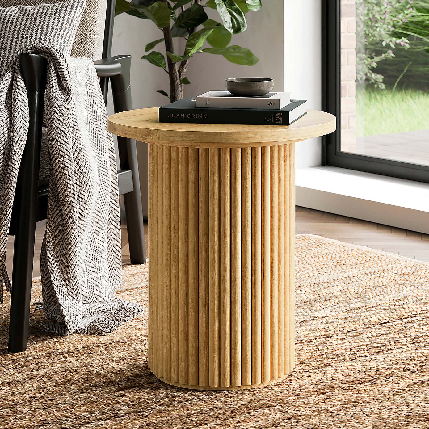 Amari Round Side Table