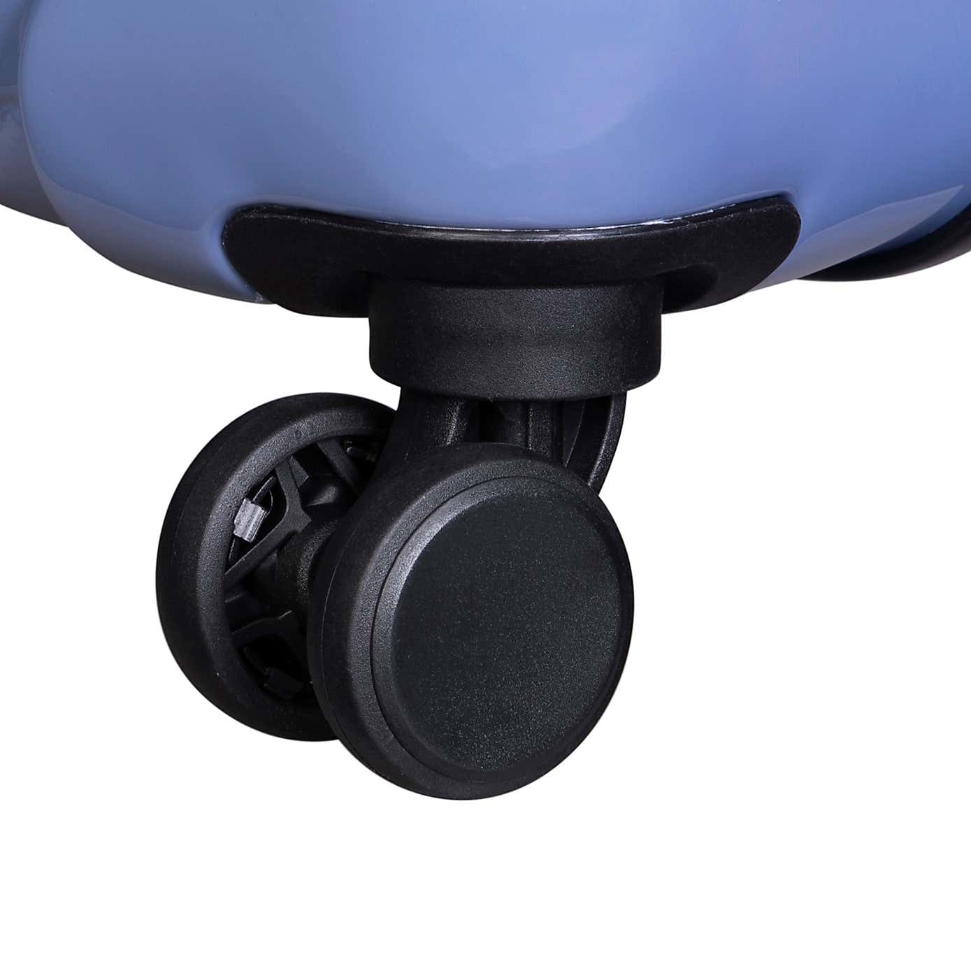 IT Luggage St Tropez Hard Shell Suitcase