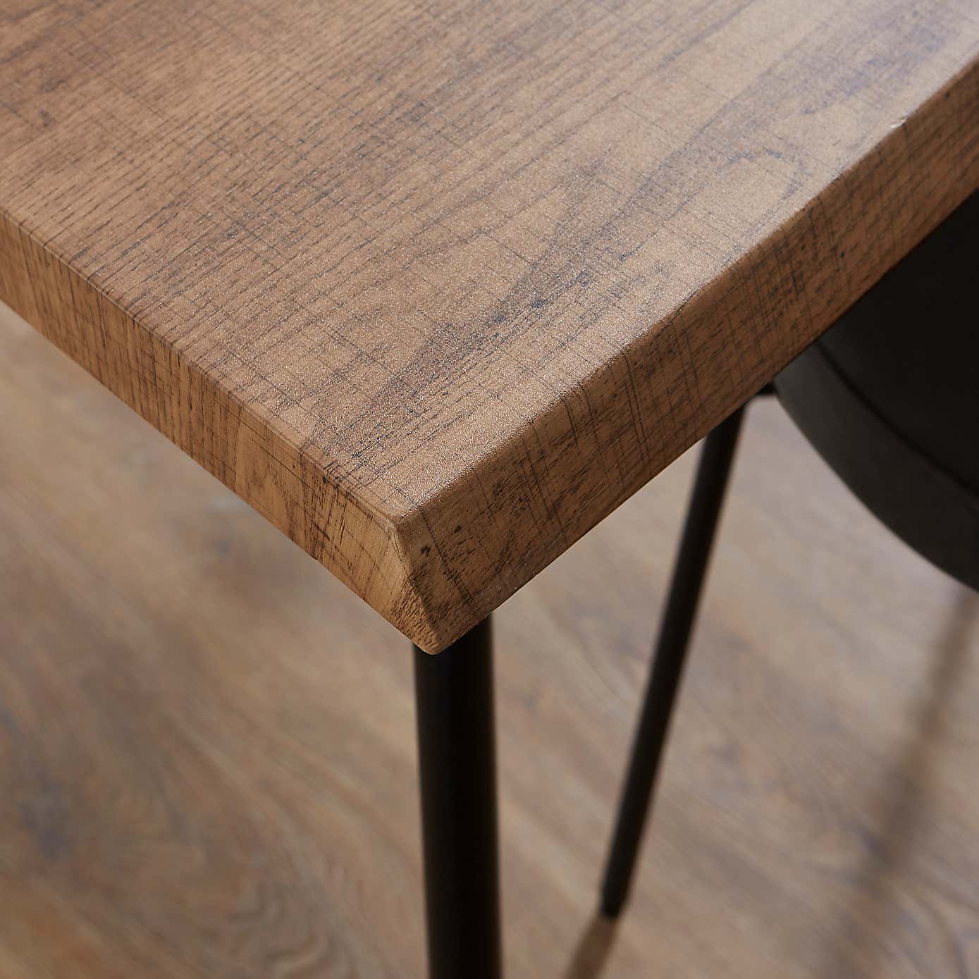 Tiarna Wave Edge Dining Table