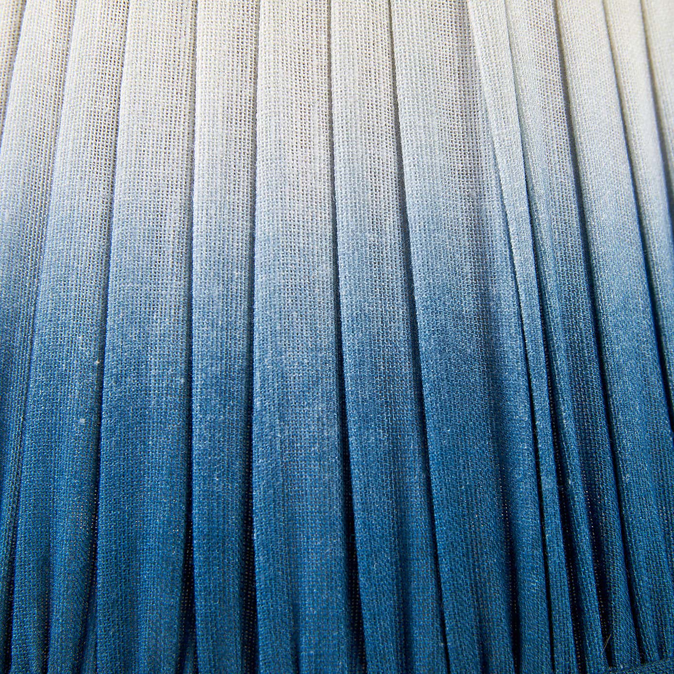 Scallop Ombre Soft Pleated Tapered Shade