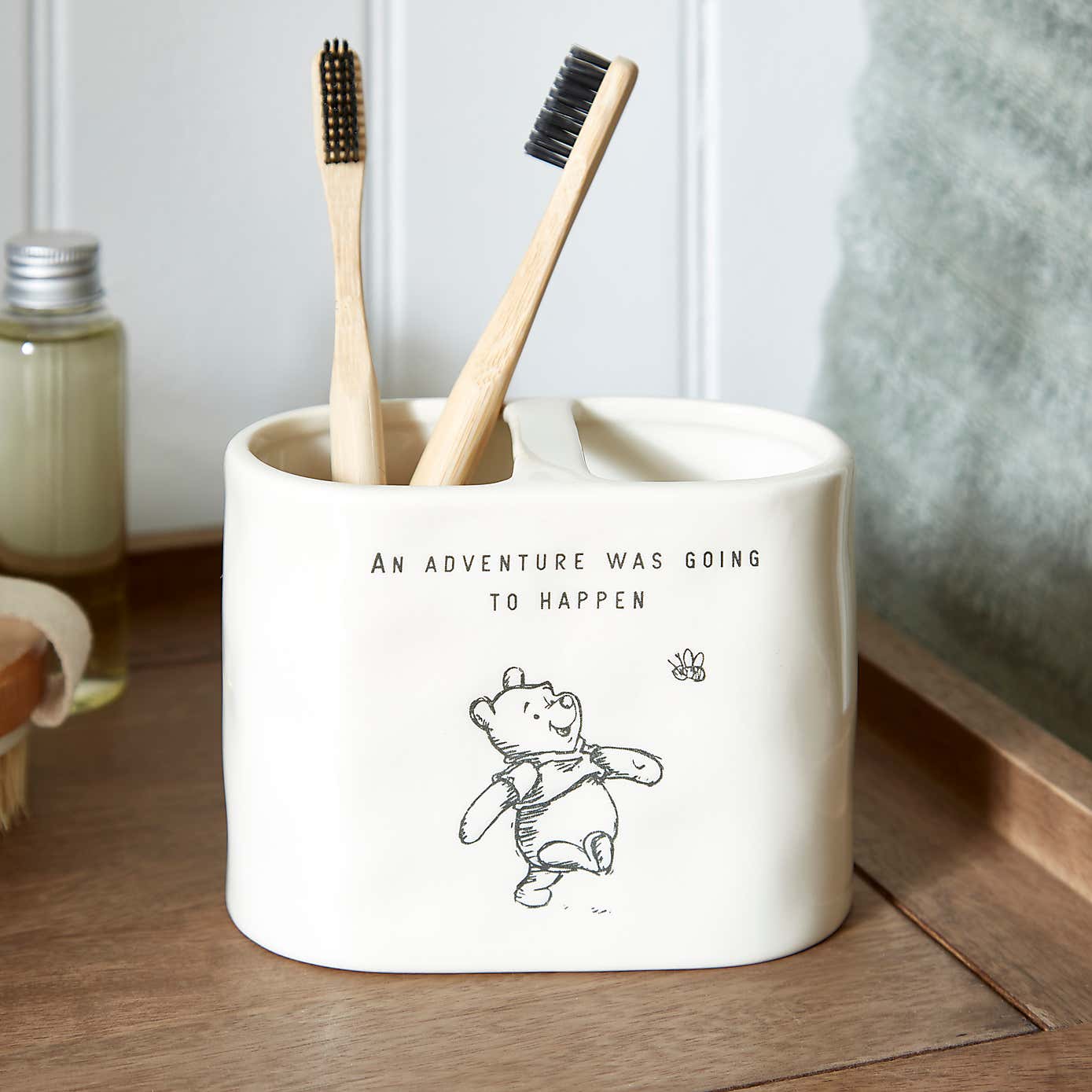 Disney Winnie the Pooh Debossed Toothbrush Holder