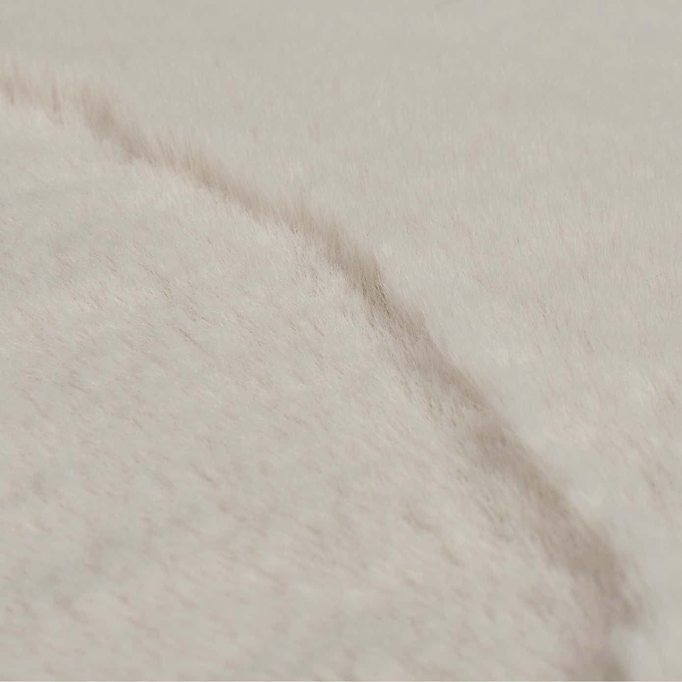 Neve Abstract Faux Fur Wave Rug