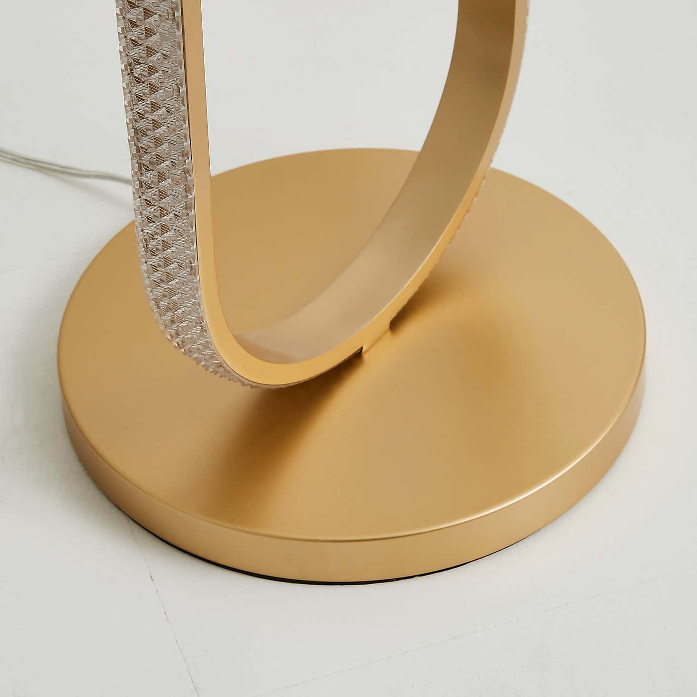 Hotel Harrogate Integrated LED Floor Lamp