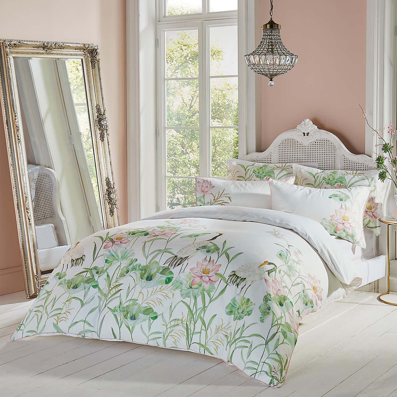 Holly Willoughby Lotus Garden 100% Cotton Oxford Pillowcase
