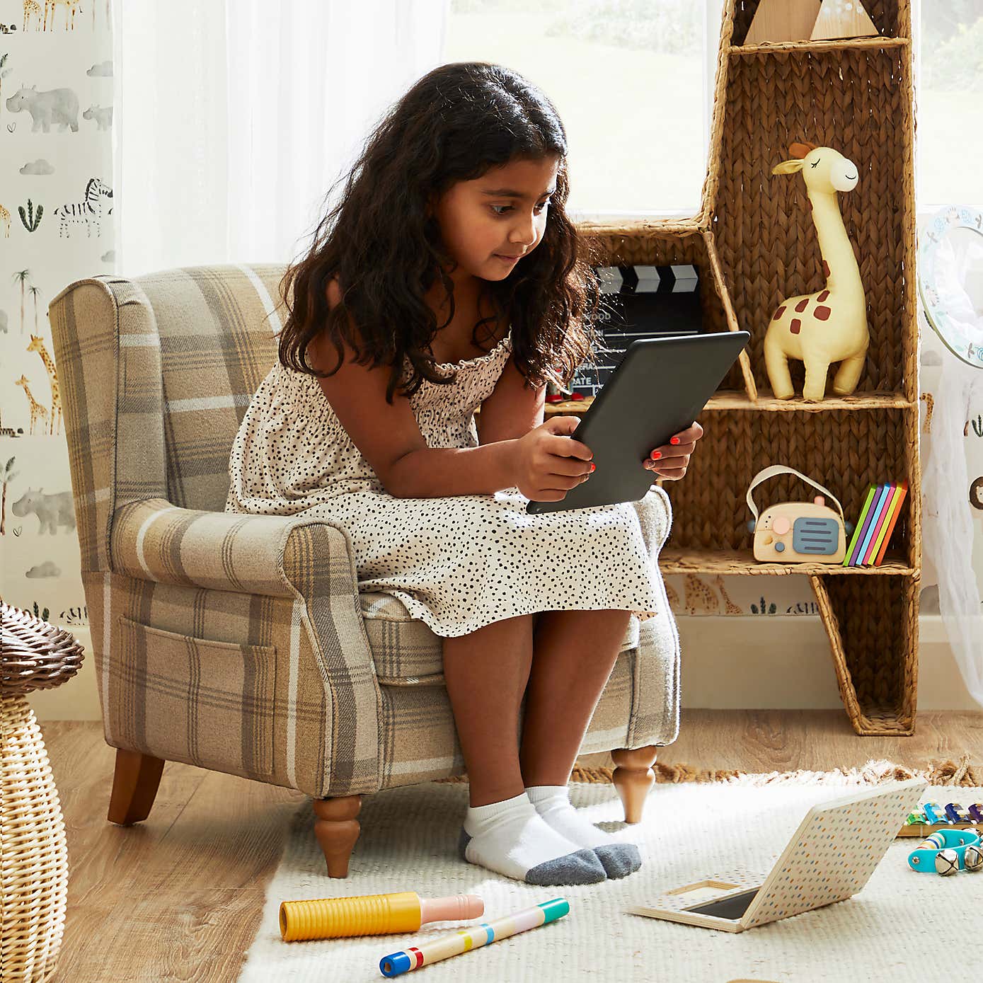 Oswald Check Kids Chair