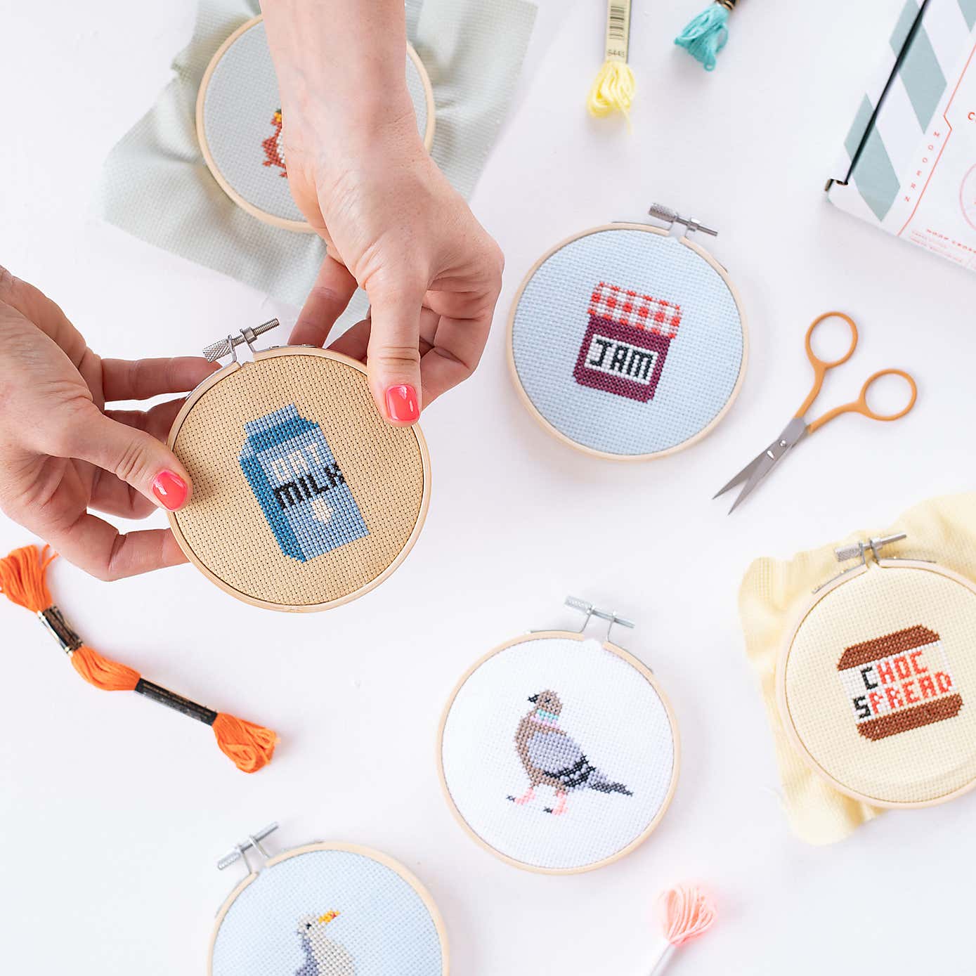 Cotton Clara Oatmilk Cross Stitch Kit