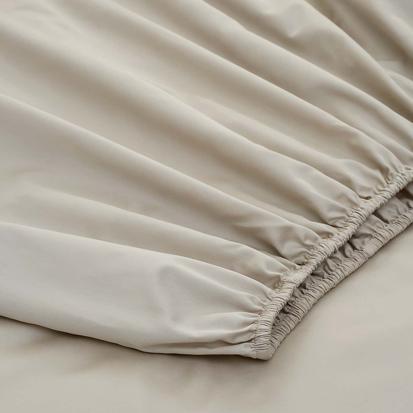 Dorma 500 Thread Count 100% Cotton Sateen Plain Fitted Sheet