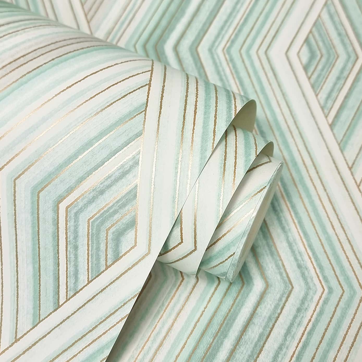 Aura Emerald Geometric Wallpaper