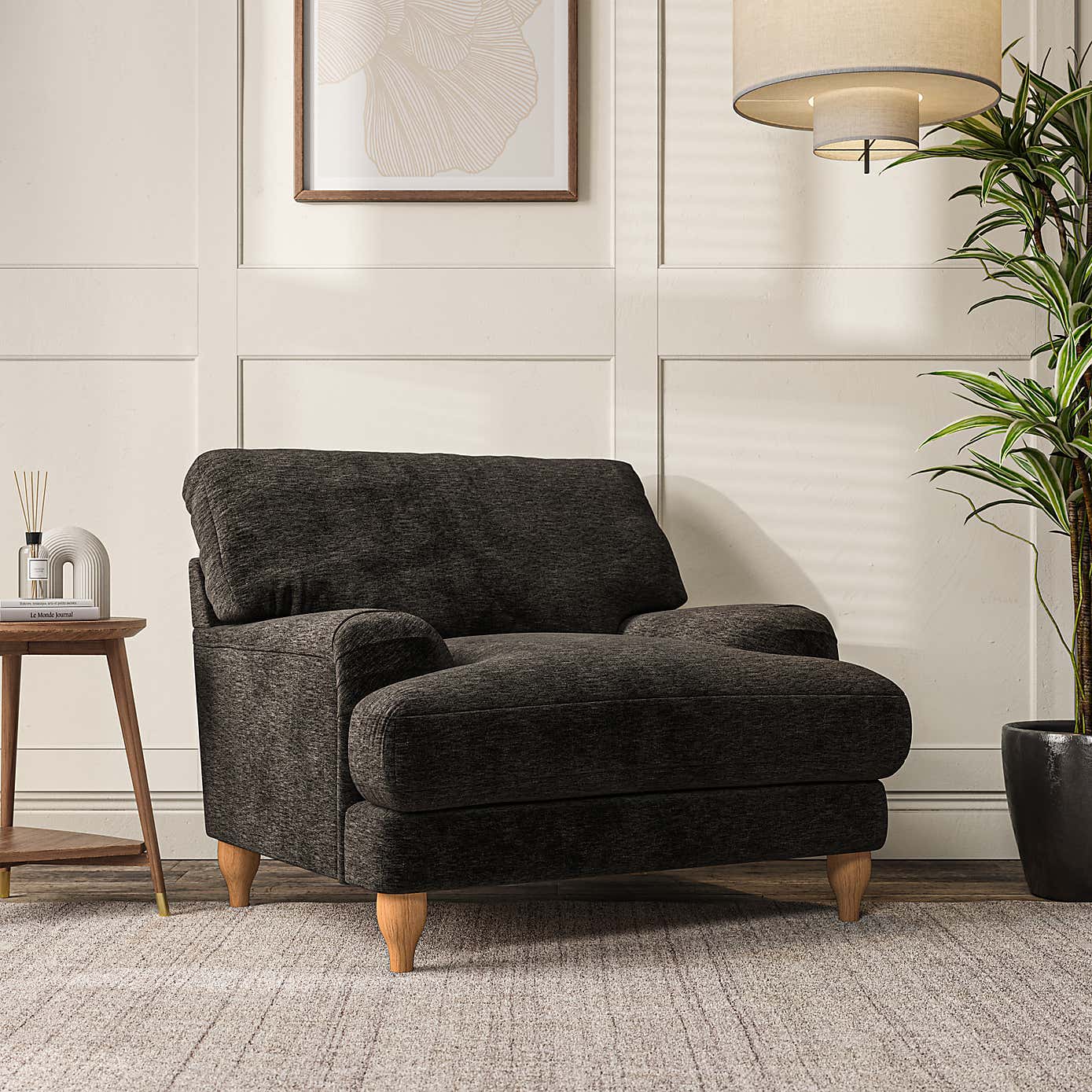 Darwin Armchair