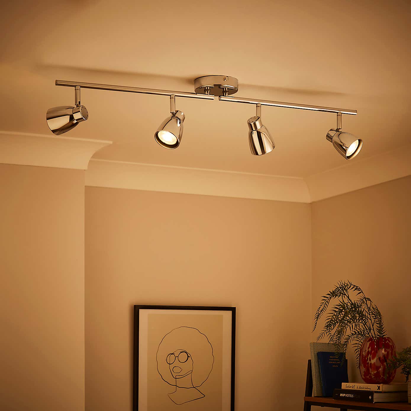 Alto 4 Light Spotlight Bar