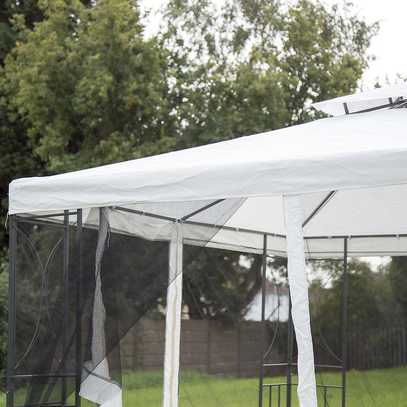 Charles Bentley Steel Cream Gazebo with Fly Screen