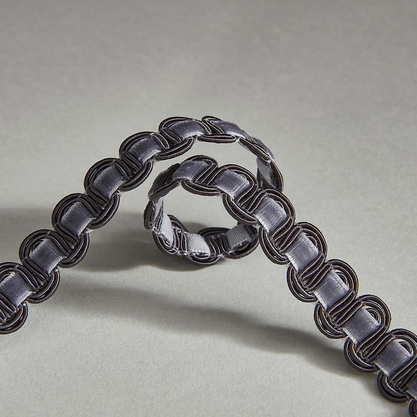 Grey Velvet Wave Braid Trim