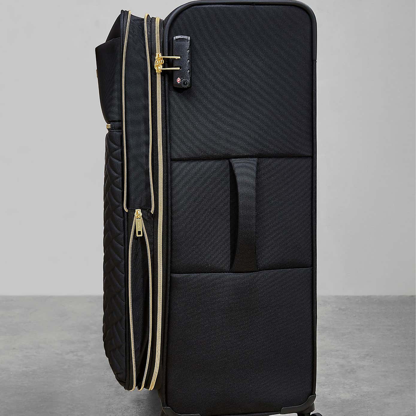 Rock Luggage Sloane Suitcase